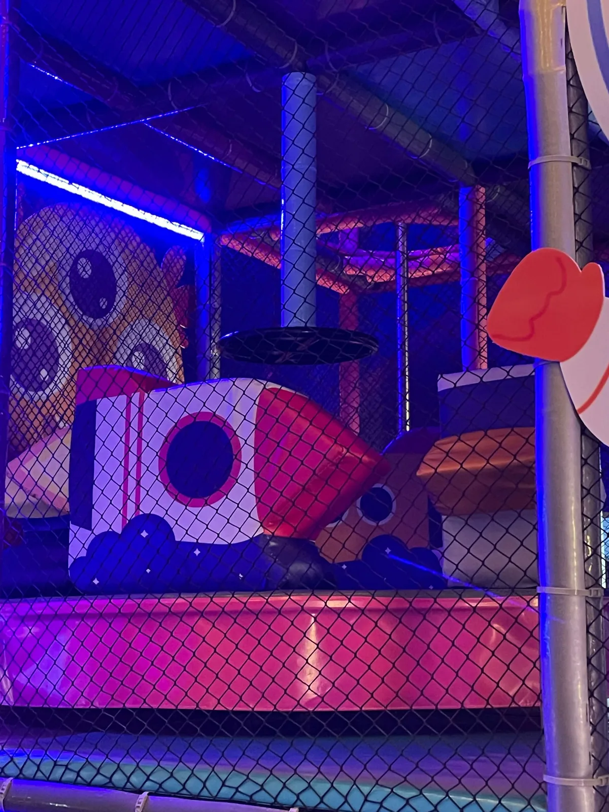 Carrusel Galáctico Kidiverso